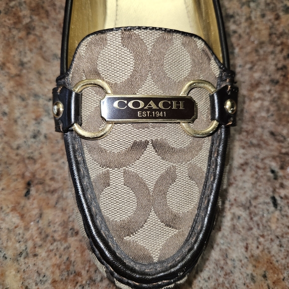 Coach Women's Brown monogram C logo Skip On Loafers Size 8.5 - Picture 8 of 12